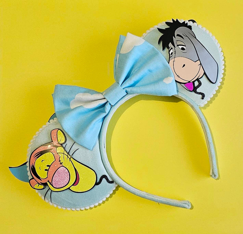 Winnie the pooh balloon ears