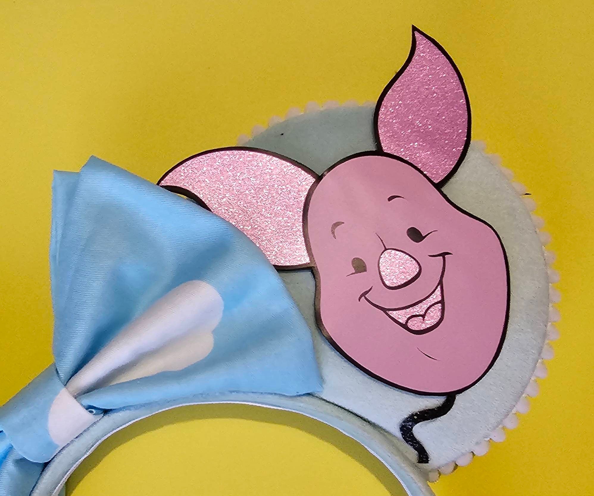 Winnie the pooh balloon ears
