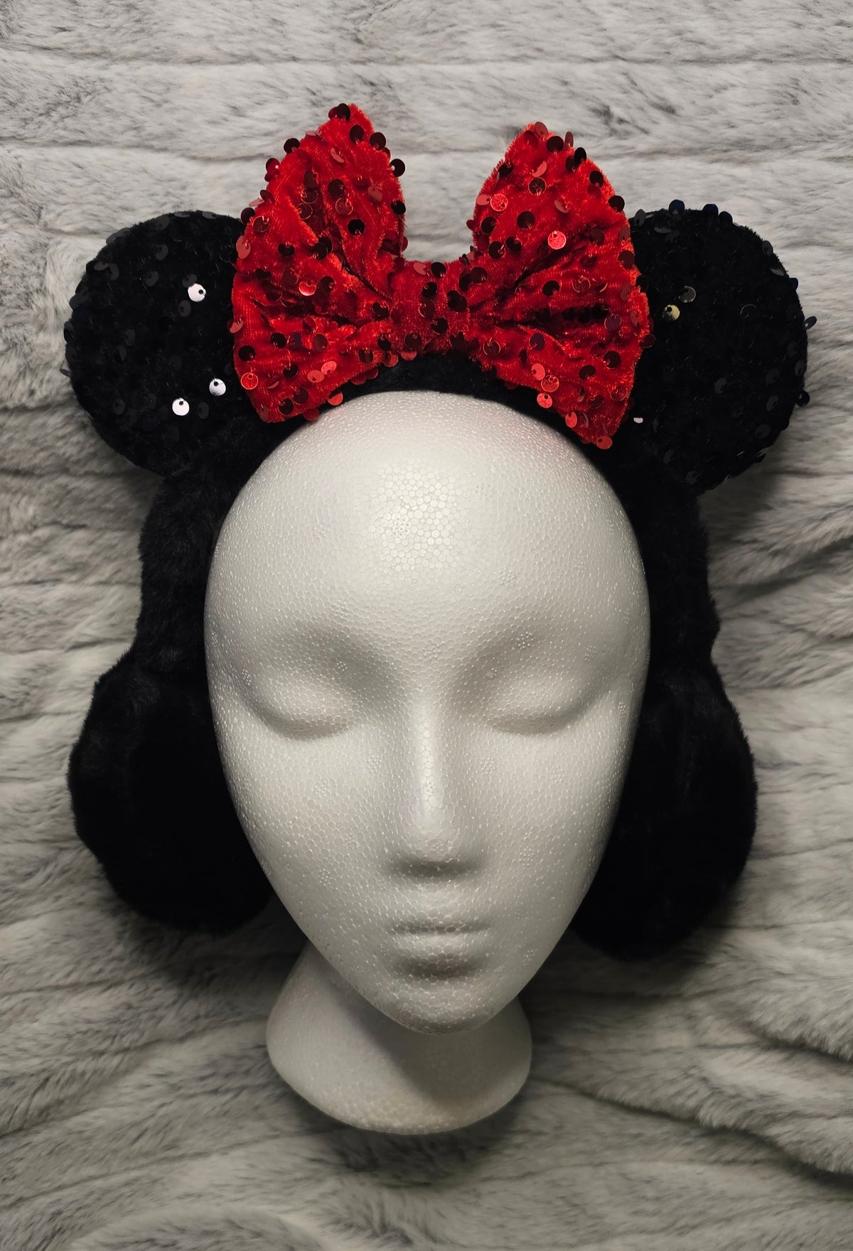 Black mouse ears - earmuffs